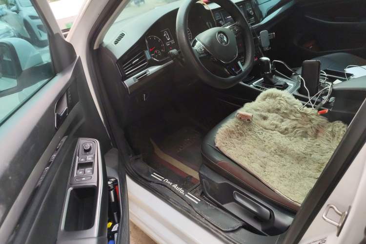 Used Volkswagen Bora 2020 1.5L Automatic Elite Version
