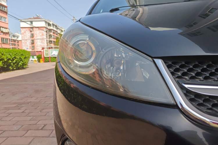 Used JAC Group Refine M2 2013 1.5L Manual Comfort Model 5 Seats
