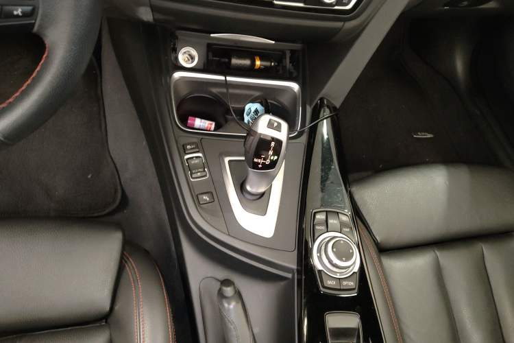 Used BMW 4 Series 2014 420i Convertible Sports Design Package
