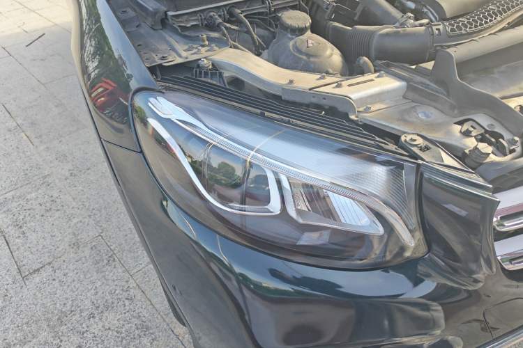 Used Mercedes-Benz GLC 2019 GLC 260 L 4MATIC Dynamic Model