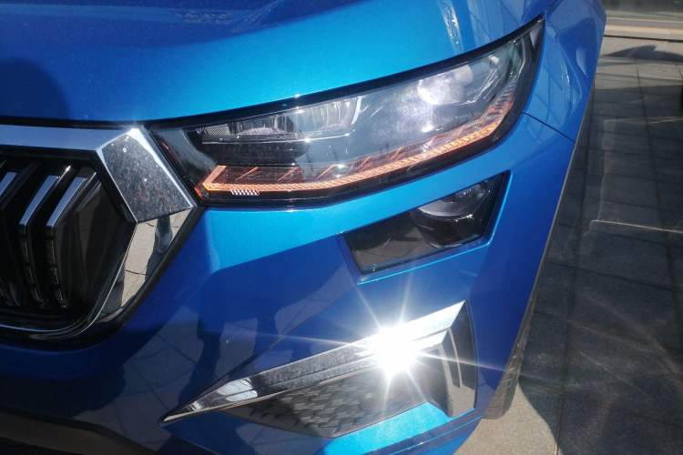 Used Skoda Kodiaq 2022 TSI330 7-Seater Two-Wheel-Drive Luxury Edition Left Front Headlight