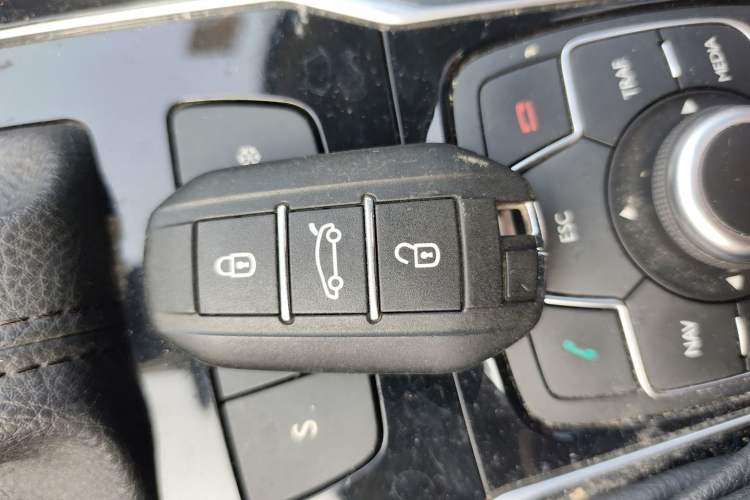 Used Peugeot 508 2011 2.3L Automatic Flagship Edition
