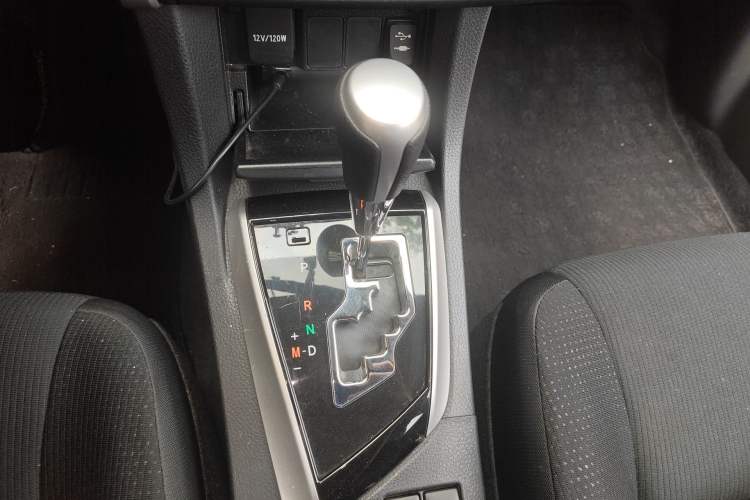 Used Toyota Corolla 2017 Revised Version 1.2T S-CVT GL-i