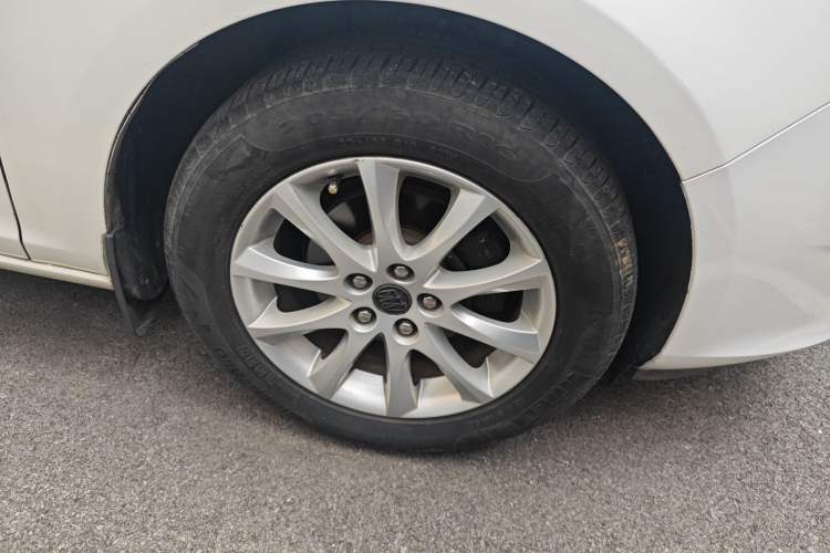 Used Buick GT 2013 XT 1.6L Automatic Fashion Edition