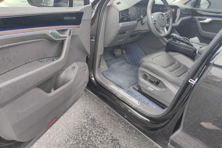 Used Volkswagen Touareg 2019 3.0 TSI RuiFeng Edition China VI Standard