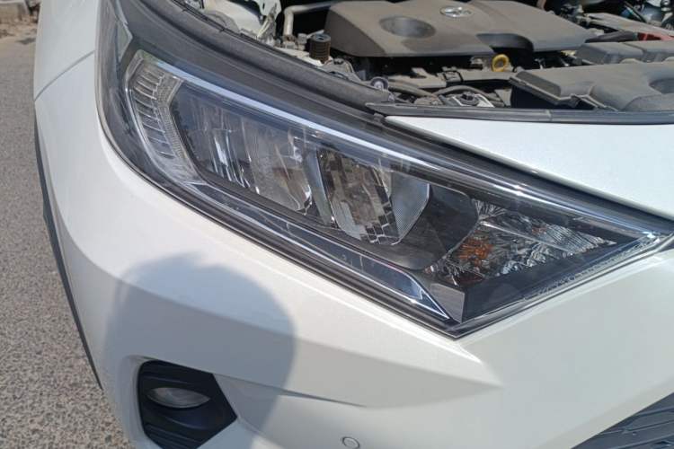 Used Toyota RAV4 2020 2.0L CVT Two-Wheel Drive Fashion Edition
