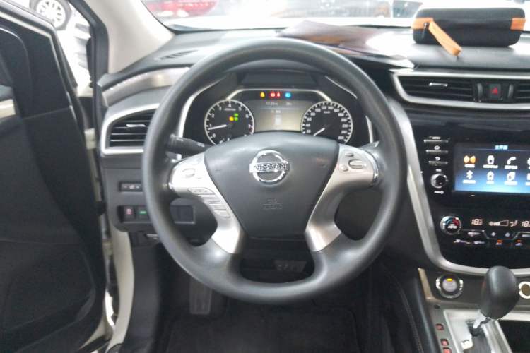 Used Nissan Murano 2021 2.5L XE Two-Wheel Drive Elite Edition Steering Wheel