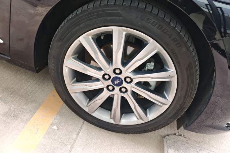 Used Ford Taurus 2019 EcoBoost 245 Premium Edition