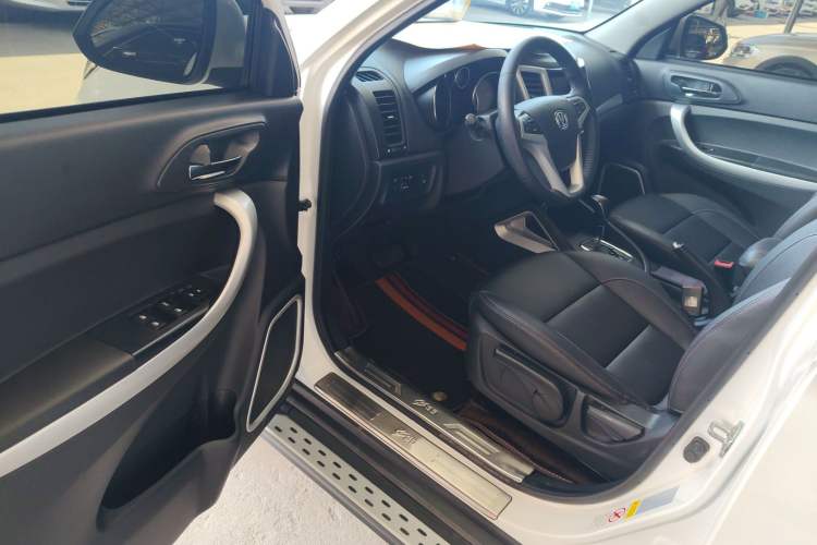 Used Changan CS35 2016 1.6L Automatic Prestige Model China V Standard