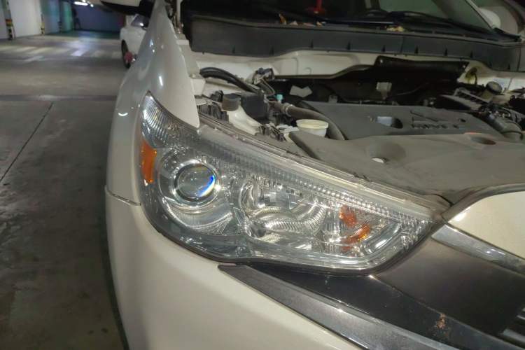 Used Mitsubishi ASX 2018 2.0L CVT Two-Wheel Drive Deluxe Edition
