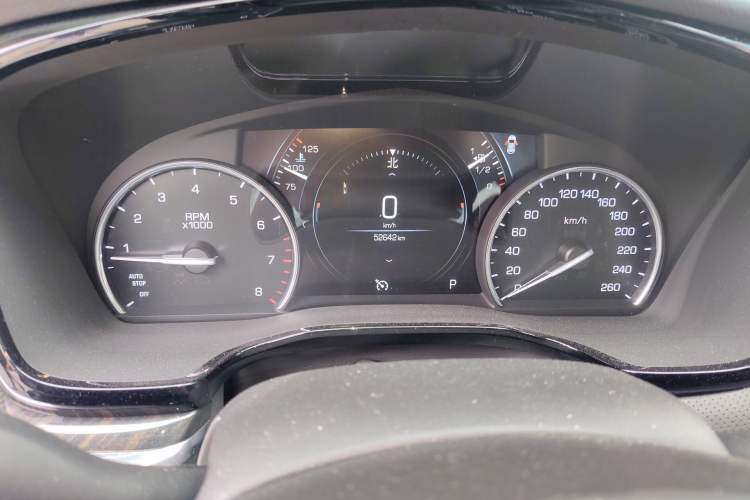 Used Cadillac XT5 2018 25T Luxury Model