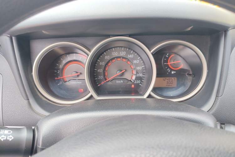 Used Nissan Sylphy 2012 Classic 1.6XE Manual Comfort Edition Instrument Cluster