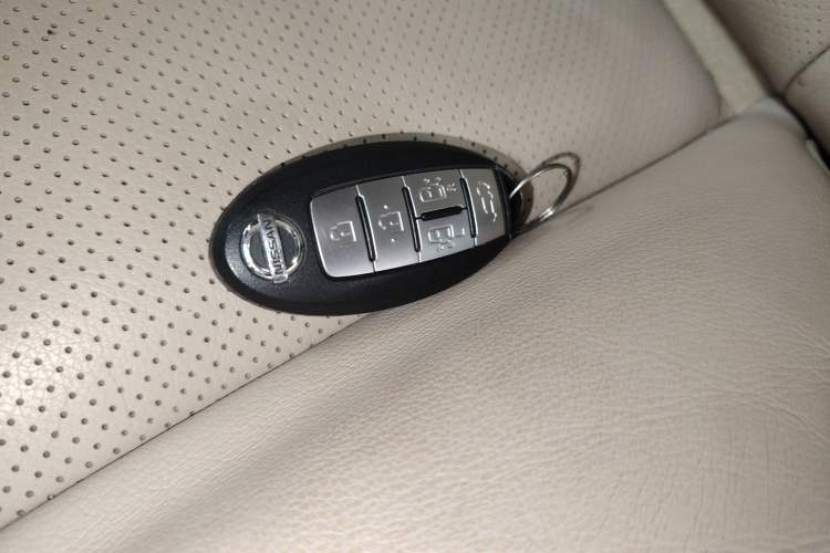 Used Nissan Quest 2015 3.5L SL