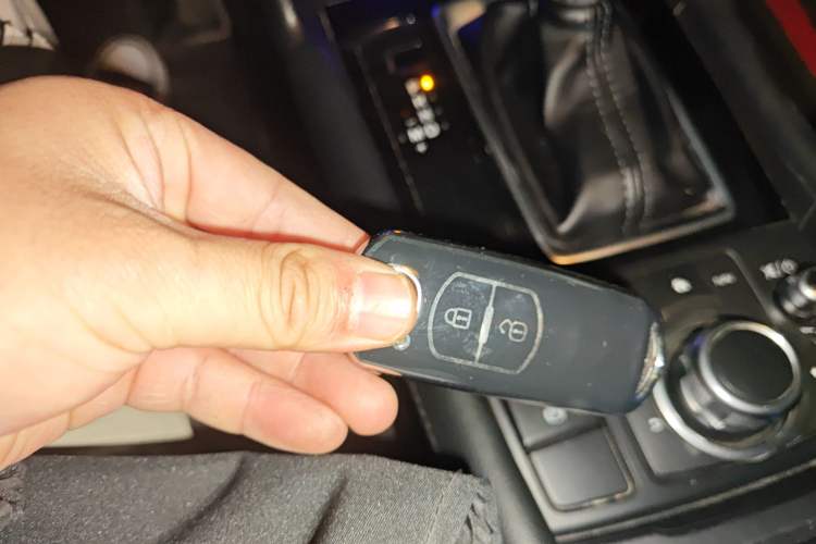 Used Mazda 3 Axela 2019 Cloud-Controlled Sedan 1.5L Automatic Luxury Model China VI Standard