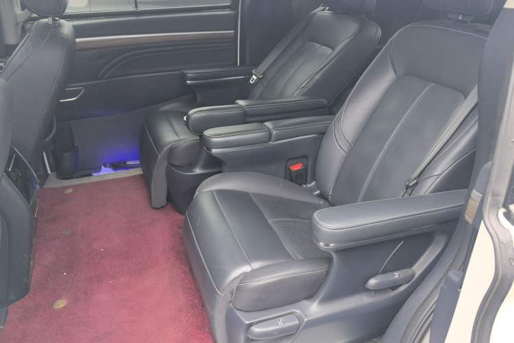 Used GAC Trumpchi M8 2023 Lingxiu Series 390T Prestige Edition
