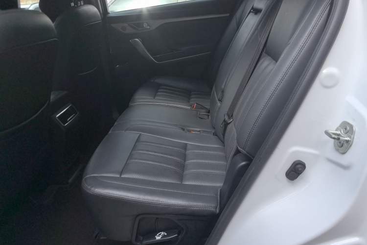 Used CHANGAN CS95 2019 2.0T Two-Wheel-Drive Luxury Version