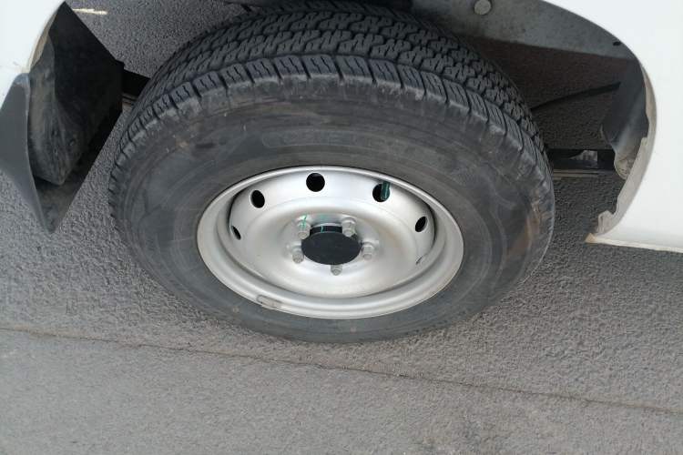 Used Karry Jiangtun E5 2024 268 km Range Open-Window 6-Seater Version
