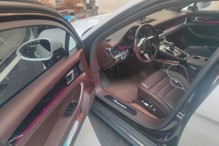 Used Porsche Panamera 2017 Panamera 4 E-Hybrid Executive Long Wheelbase 2.9T Driver Seat