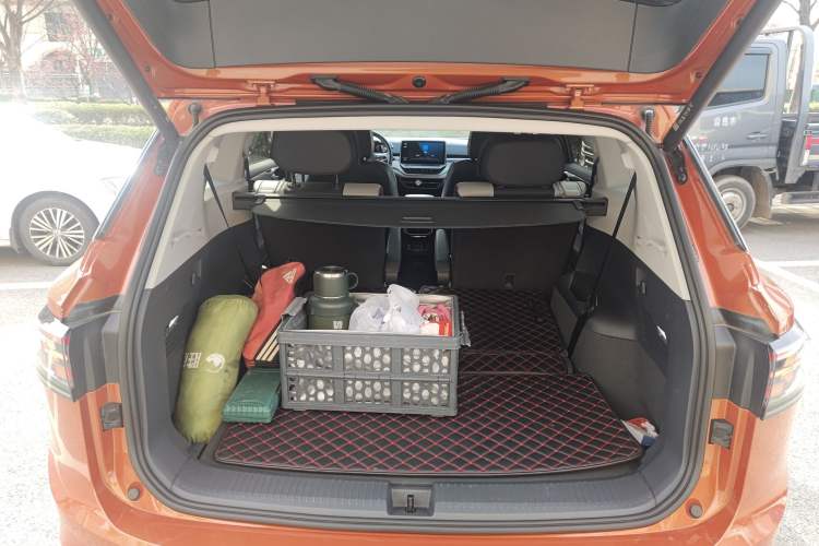 Used Volkswagen ID.6 CROZZ 2022 Long-Range PRO Edition