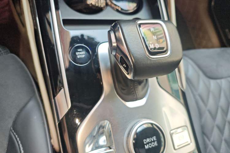 Used Hongqi HS5 2019 2.0T Smart Connect Flagship All-Wheel-Drive Version