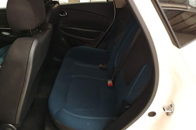 Used Renault Captur 2015 1.2T Automatic Comfort Edition
