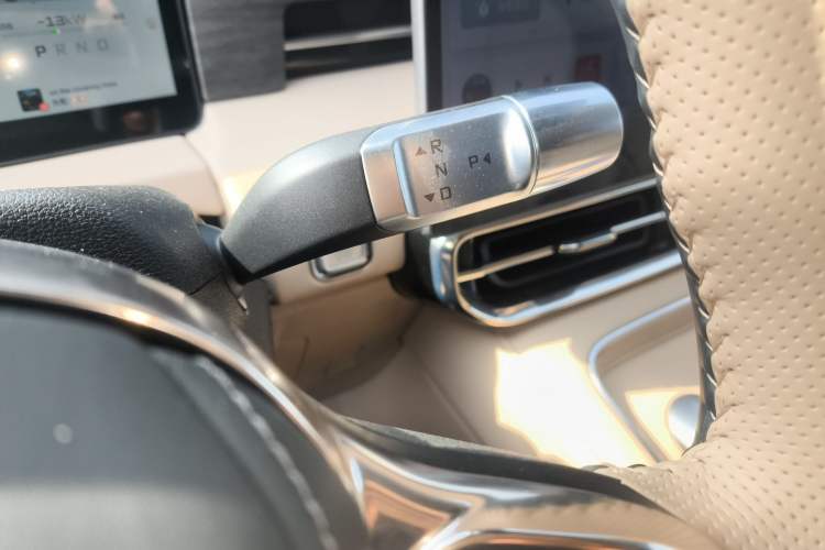 Used JETOUR Shanhai Shanhai L9 2025 1.5TD 2DHT Flagship Edition 6 Seats