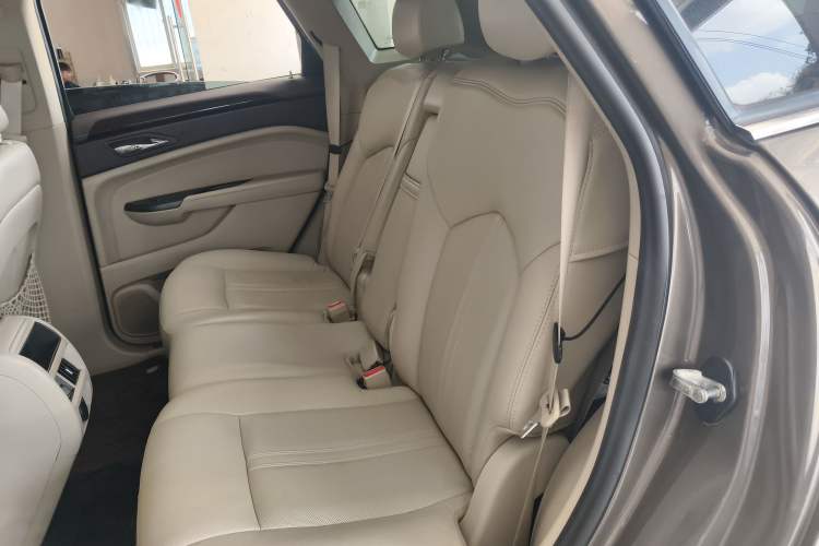 Used Cadillac SRX 2013 3.0L Luxury Model Left Rear Seat