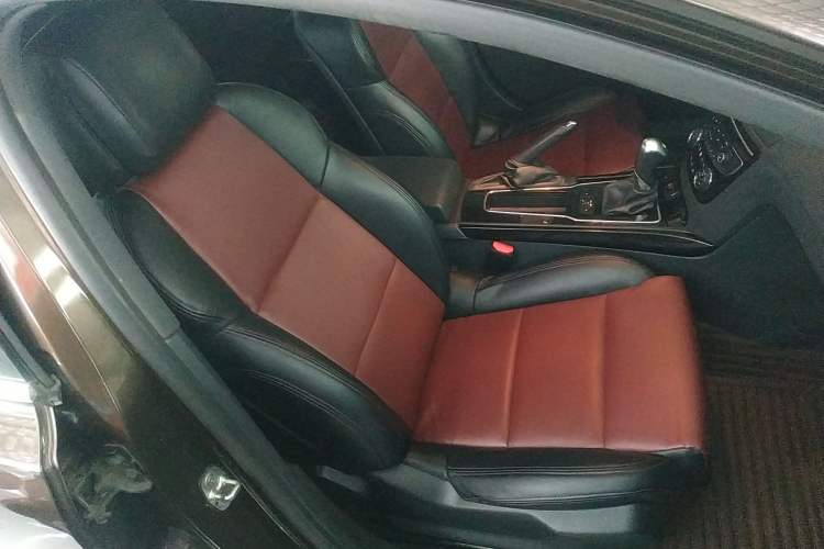 Used Peugeot 508 2015 2.0L Automatic Zhiyi Edition