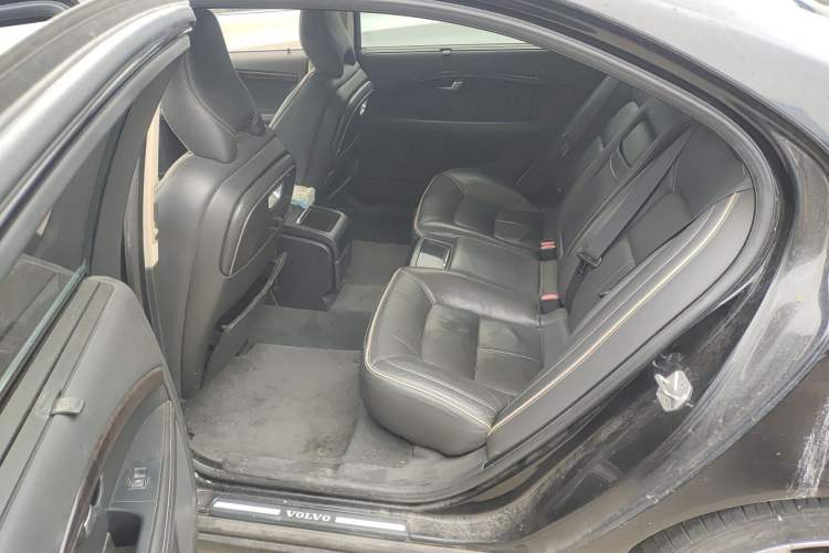 Used Volvo S80L 2014 2.0T T5 Luxury Executive Edition Left Rear Seat