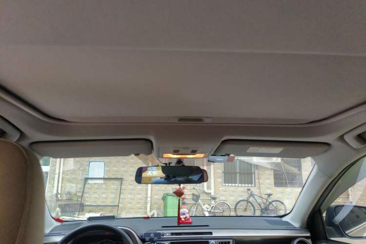 Used Toyota RAV4 2015 2.0L CVT Two-Wheel Drive Fashion Edition Headliner