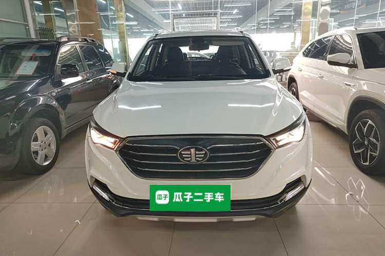 Used Bestune X40 2019 1.6L Automatic Luxury Edition China VI
