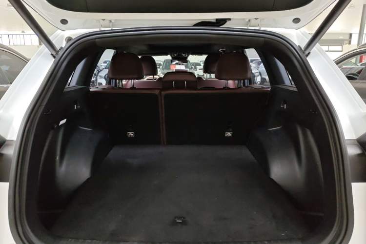 Used Geely Auto Monjaro L 2021 2.0TD DCT EVO Two-Wheel Drive Prestige Version Trunk