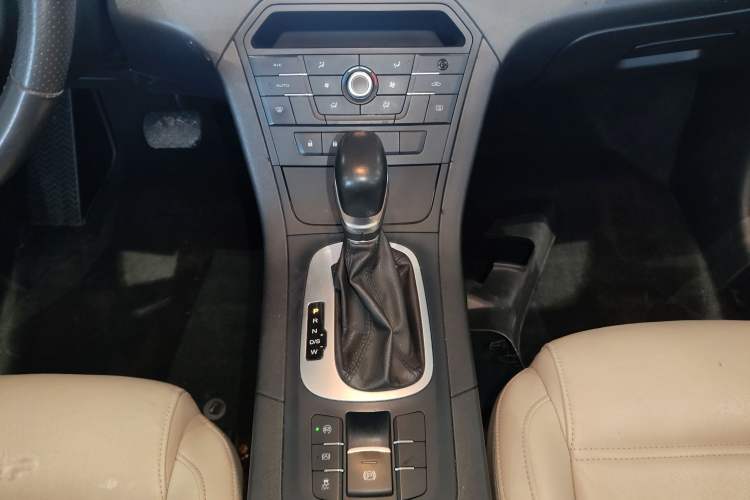 Used MG GS 2015 2.0TGI TST Luxury Edition