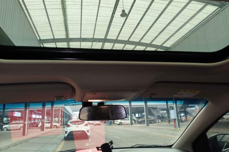 Used Chevrolet Monza 2021 320 Automatic Enjoyment Sunroof Edition