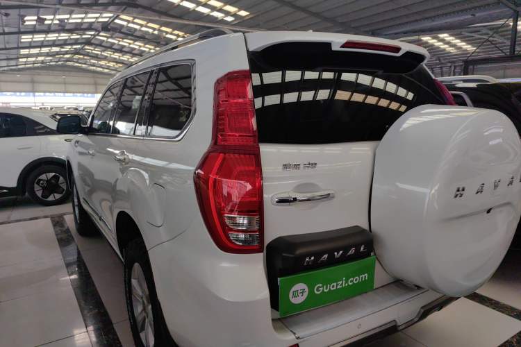 Used Haval H9 2017 2.0T Gasoline 4x4 Premium 5-Seater