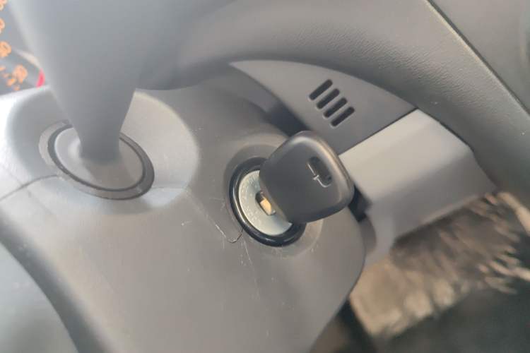 Used Suzuki Alto 2013 1.0L Manual Utility Model