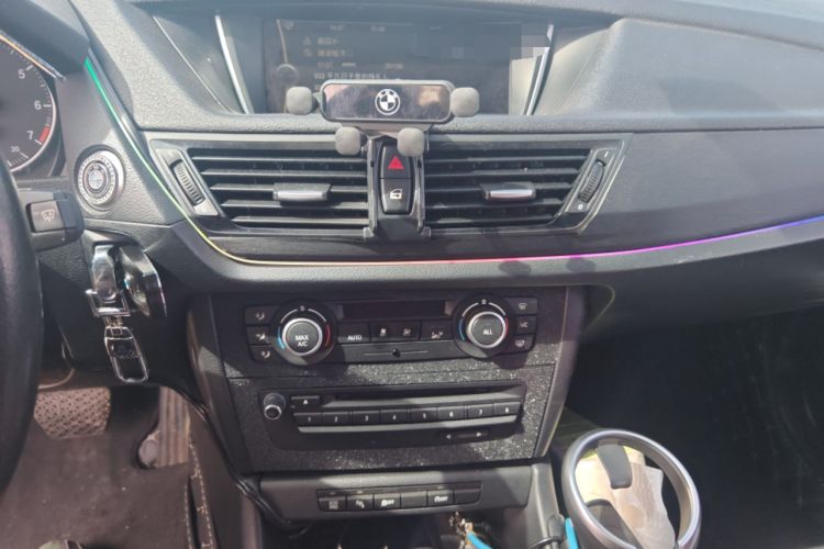 Used BMW X1 2014 sDrive18i Leading Model
