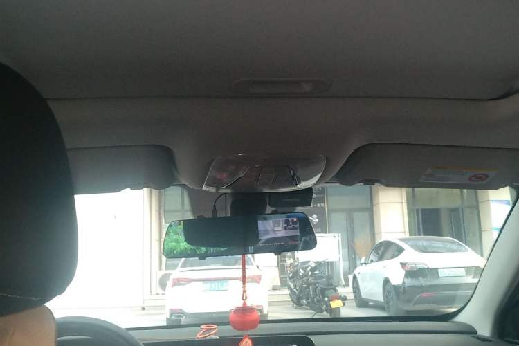 Used GAC Trumpchi GA4 2021 PLUS 235T Automatic Prestige Edition Headliner