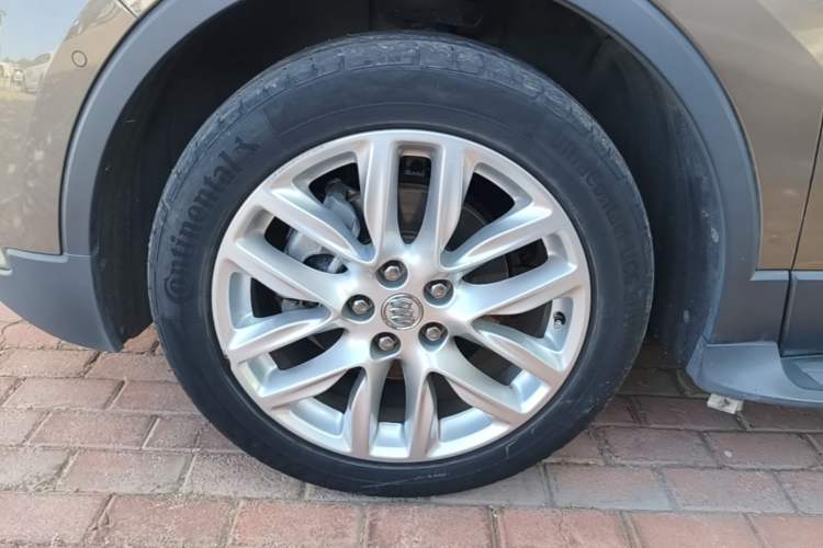 Used Buick Envision 2018 28T Four-Wheel Drive Luxury Model
