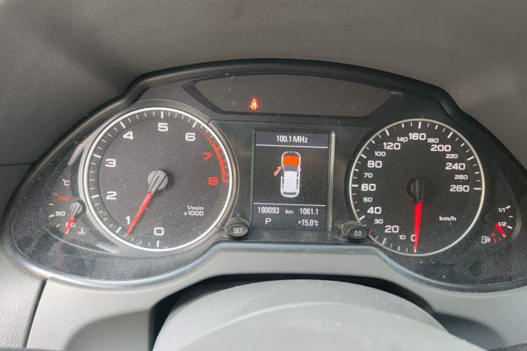 Used Audi Q5 2011 2.0TFSI Comfort Version