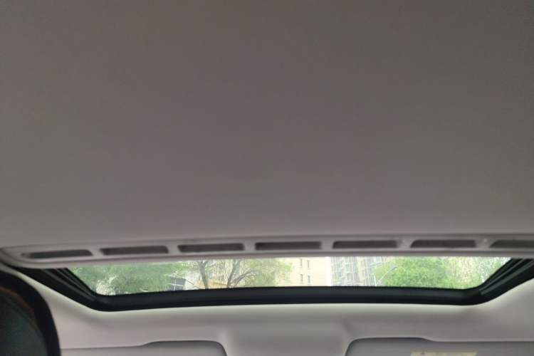 Used Volkswagen Jetta 2017 1.5L Automatic Comfort Model Headliner