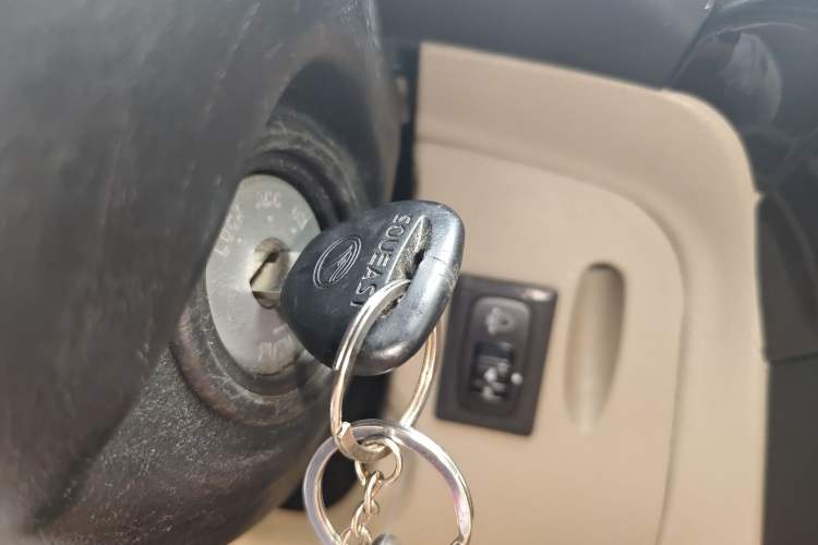 Used Soueast V3 Lingyue 2014 1.5L Manual Entry-Level Version