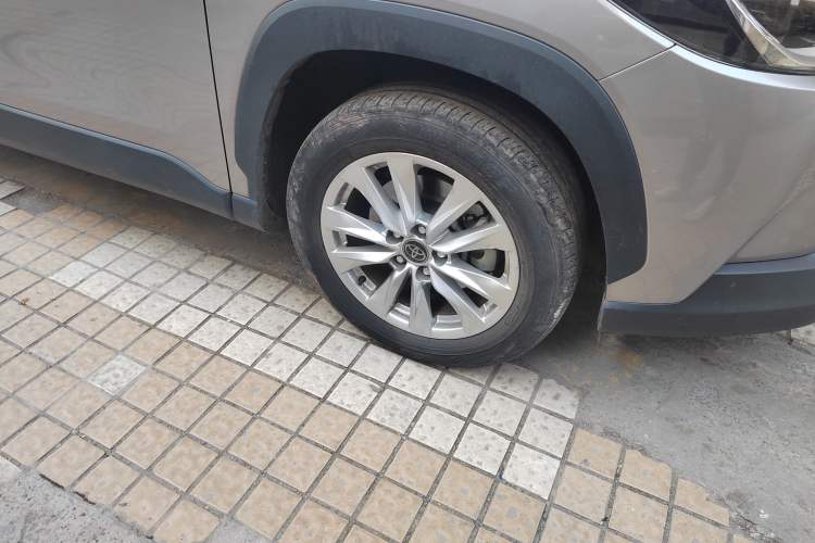 Used Toyota Corolla Cross 2023 Dual-Motor 2.0L Pioneer Edition