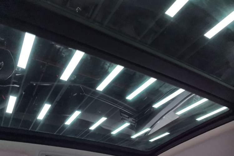 Used Volkswagen Sagitar 2020 280TSI DSG Comfort Version China VI Standard Headliner