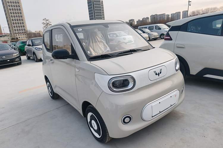 Used Wuling Hongguang MINIEV 2024 3rd Generation 215km Youth Edition
