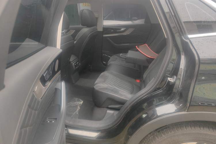 Used Hongqi HS5 2022 Revised Version 2.0T Smart Connect Flagship Edition