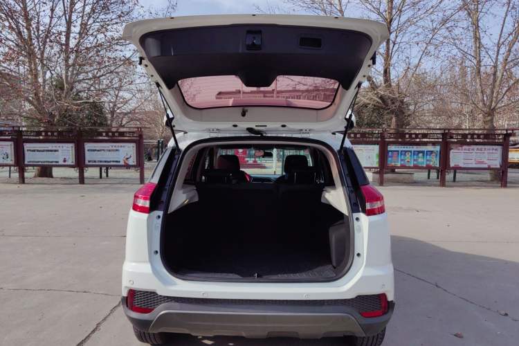 Used Haima S5 Youth Edition 2017 1.6L Manual Luxury Model
