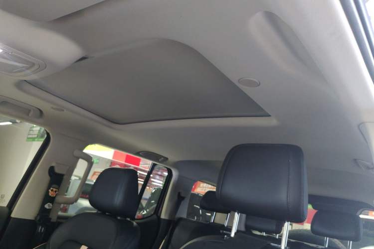 Used Tank 300 2023 City Edition 2.0T—Stylish as Ever