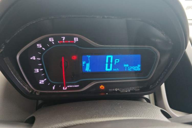 Used Chevrolet Aveo Sonic 2014 Sedan 1.4SL AT Fashion Edition Instrument Cluster
