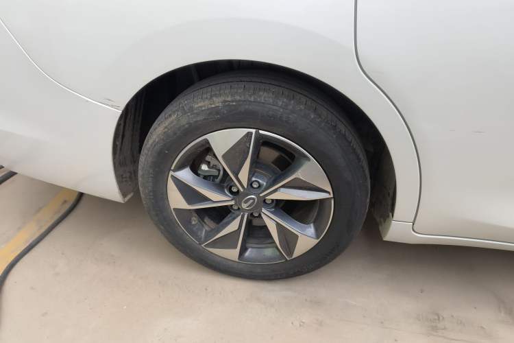 Used GAC Trumpchi M6 2023 PRO 270T DCT Luxury Edition
